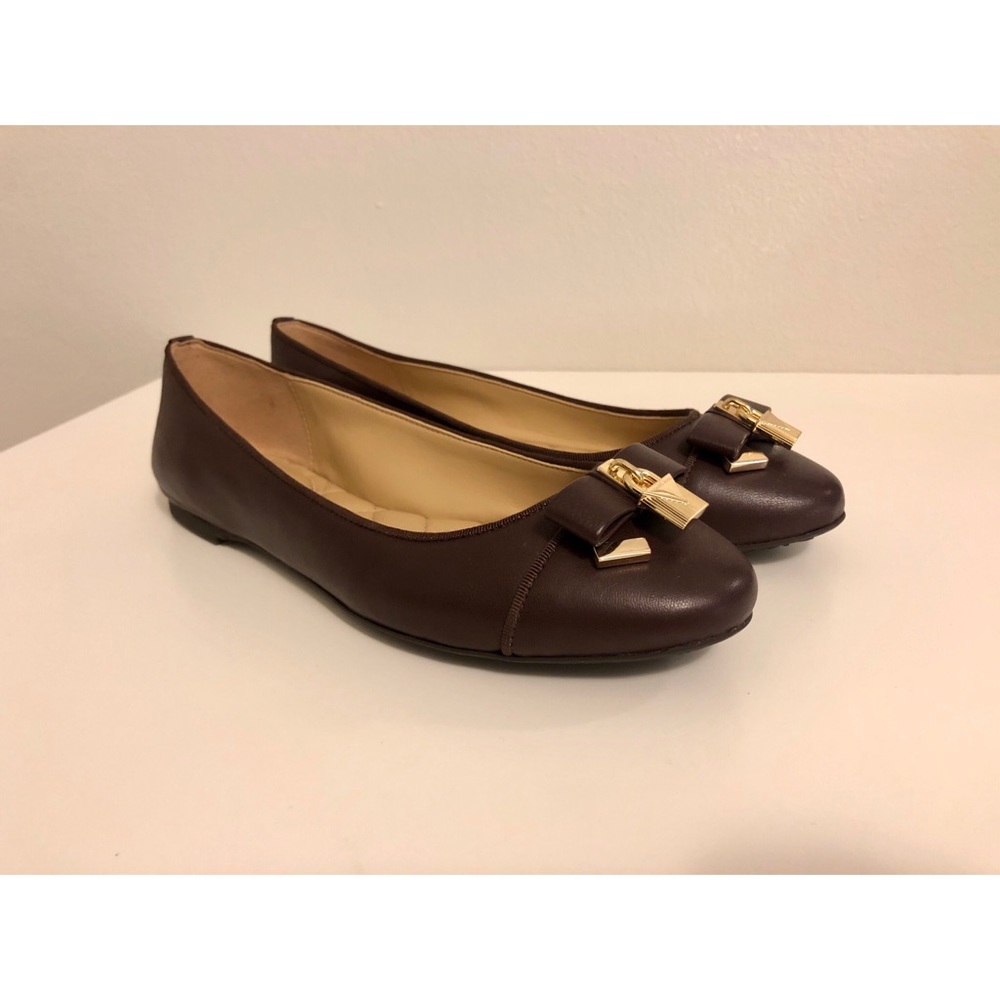 ❌SOLD❌ Michael Kors Leather Ballet Flats🌺 - Picture 5 of 15